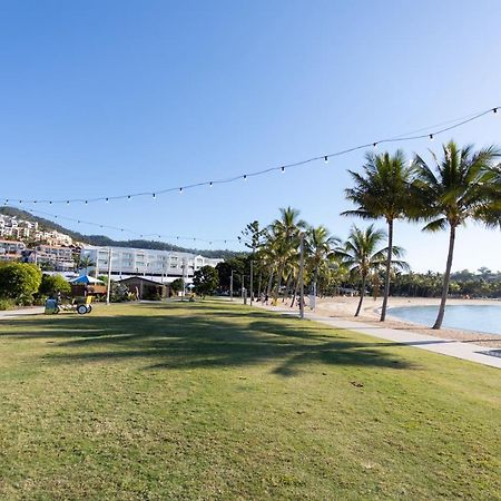 איירלי ביץ' Airlie Sun & Sand Motel Accommodation #4 מראה חיצוני תמונה