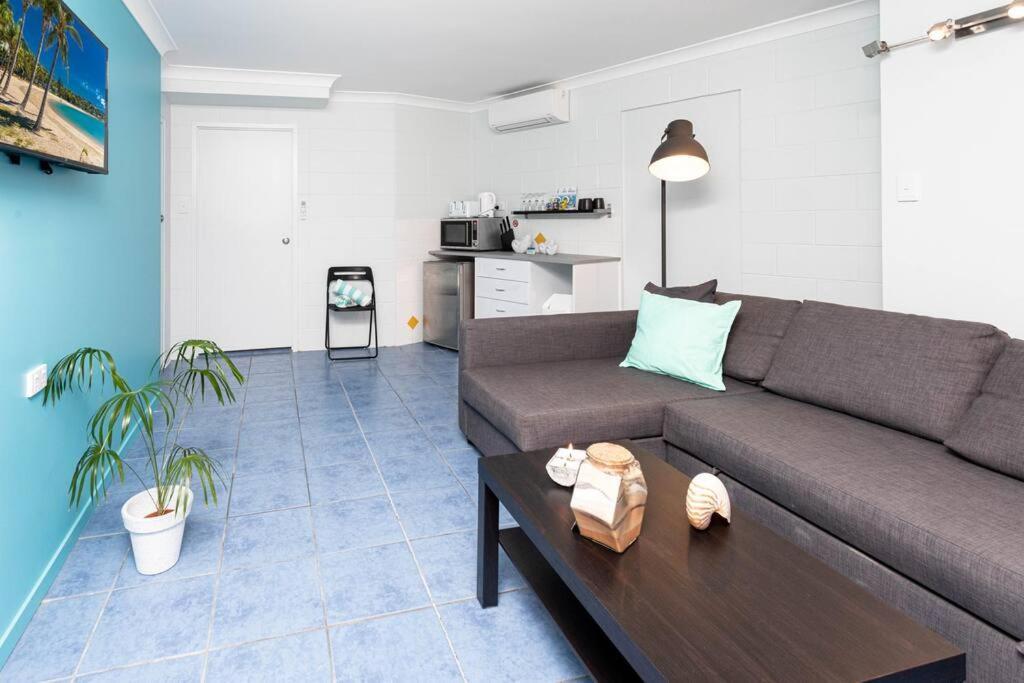 איירלי ביץ' Airlie Sun & Sand Motel Accommodation #4 מראה חיצוני תמונה